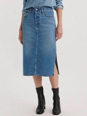 Levi's Women's Side Slit Skirt Size 27 Artist Divided Blue Medium Wash BNWT